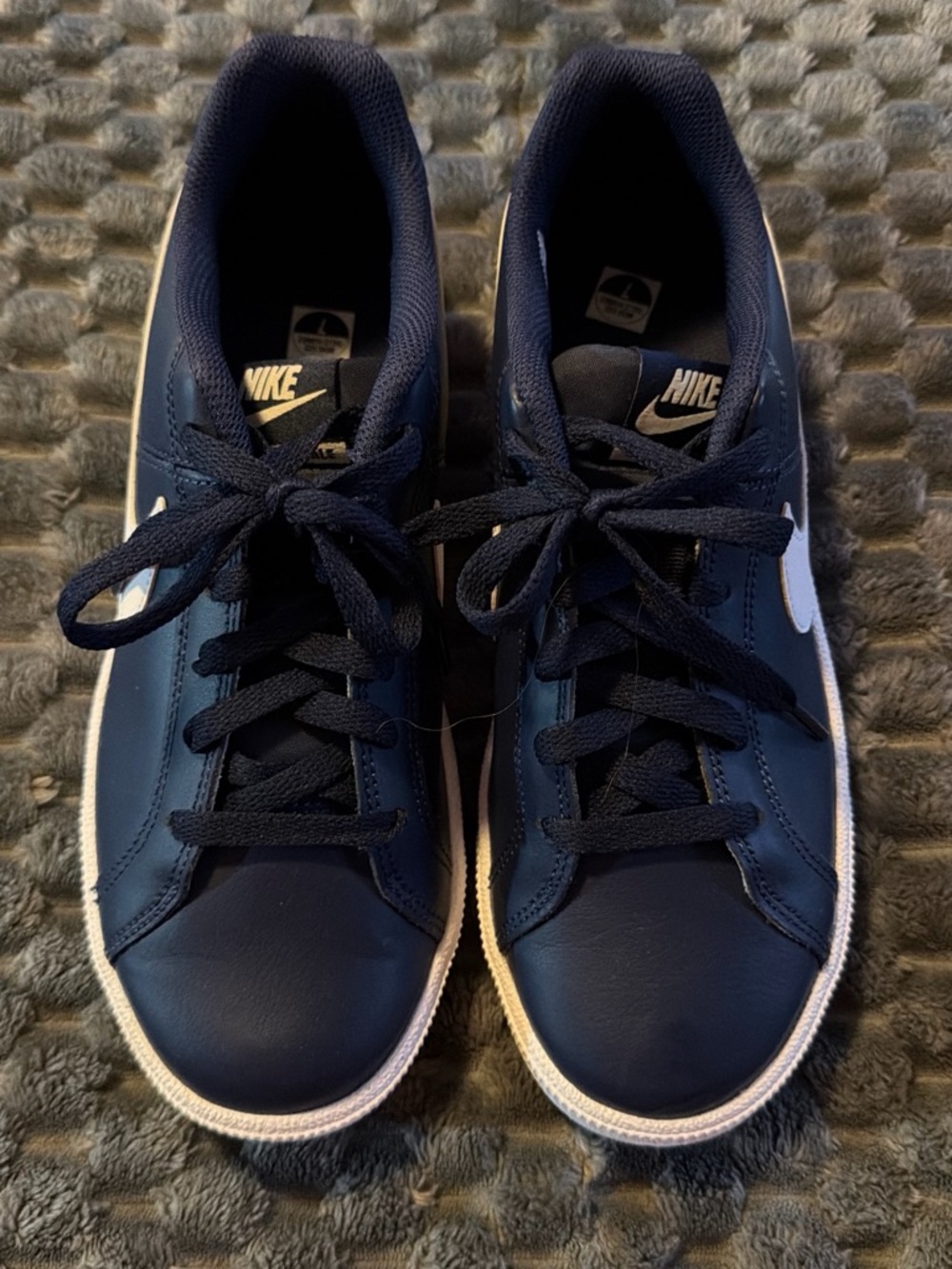 Nike womens Navy Blue Classic Sneakers